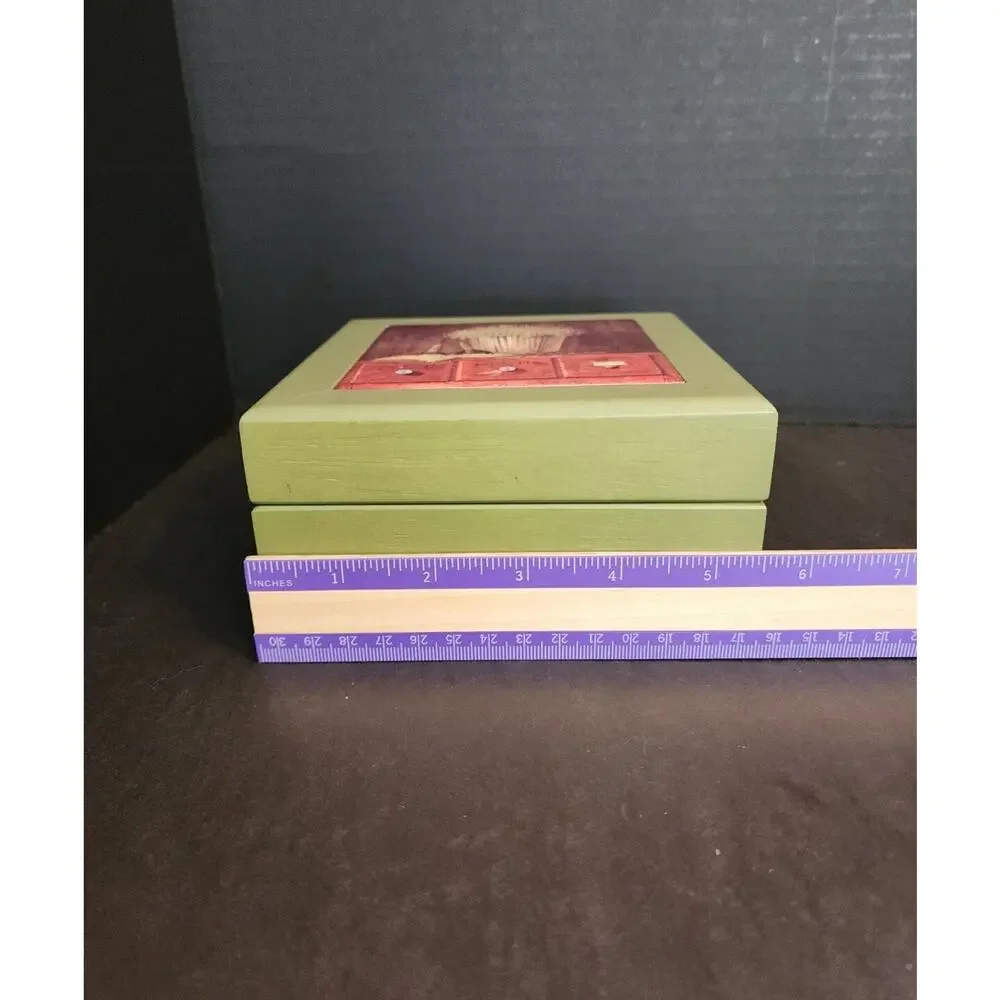 Arnie Fisk Print Tile Top Green Wooden Jewelry/Trinket Box 5.5